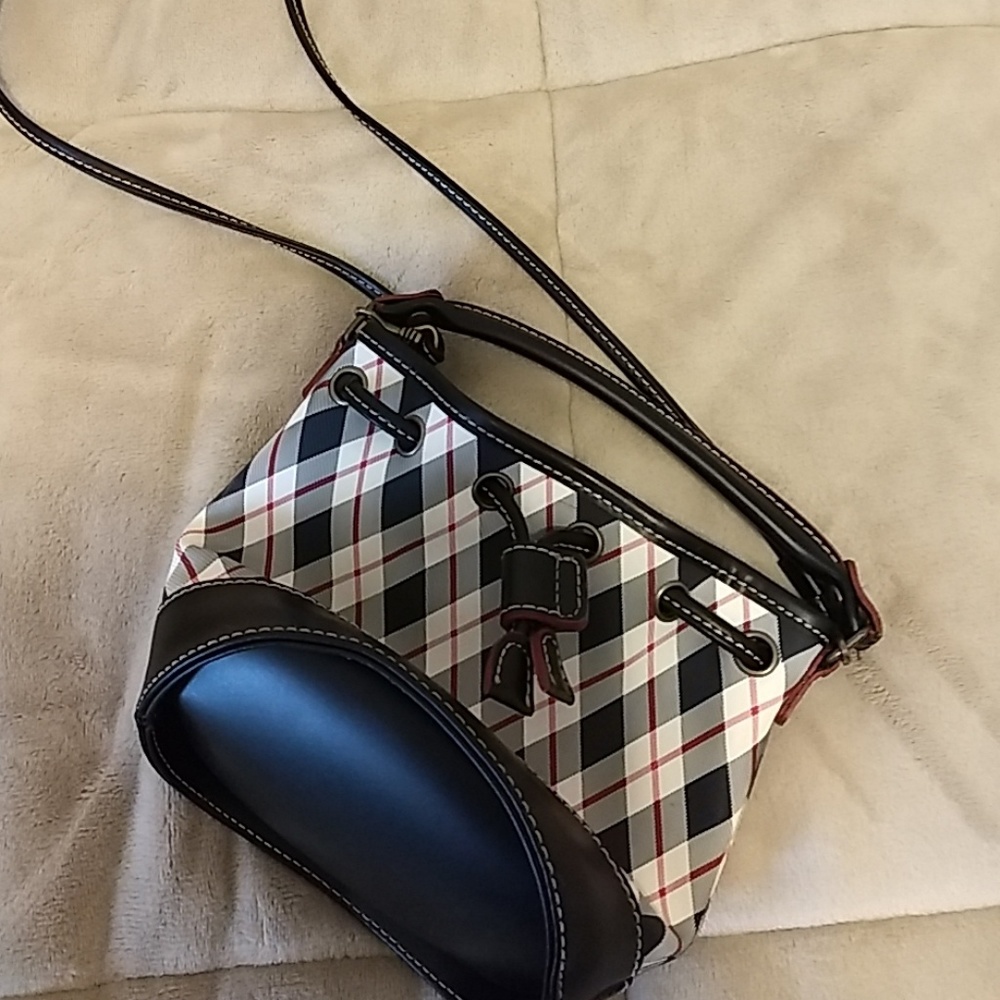TH drawstring bag